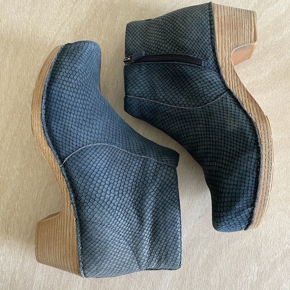 Dansko Maria Ankle Boots - Picture 6 of 9
